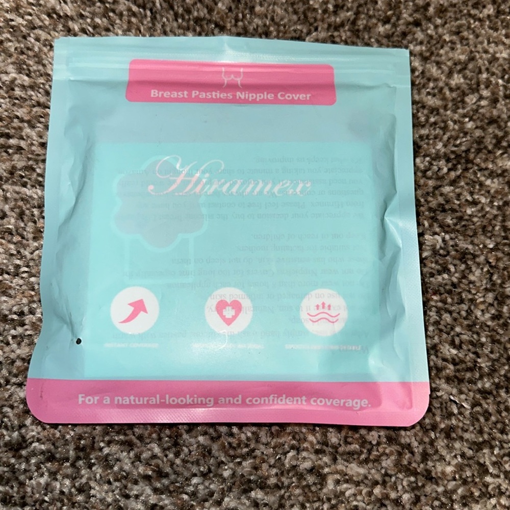 NWT silicon breast pasties/ nipple covers.